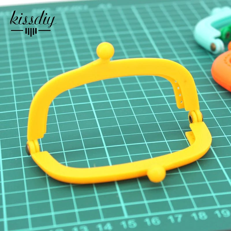 👜 Lot de 10 Fermoirs Arcs 8,5 cm