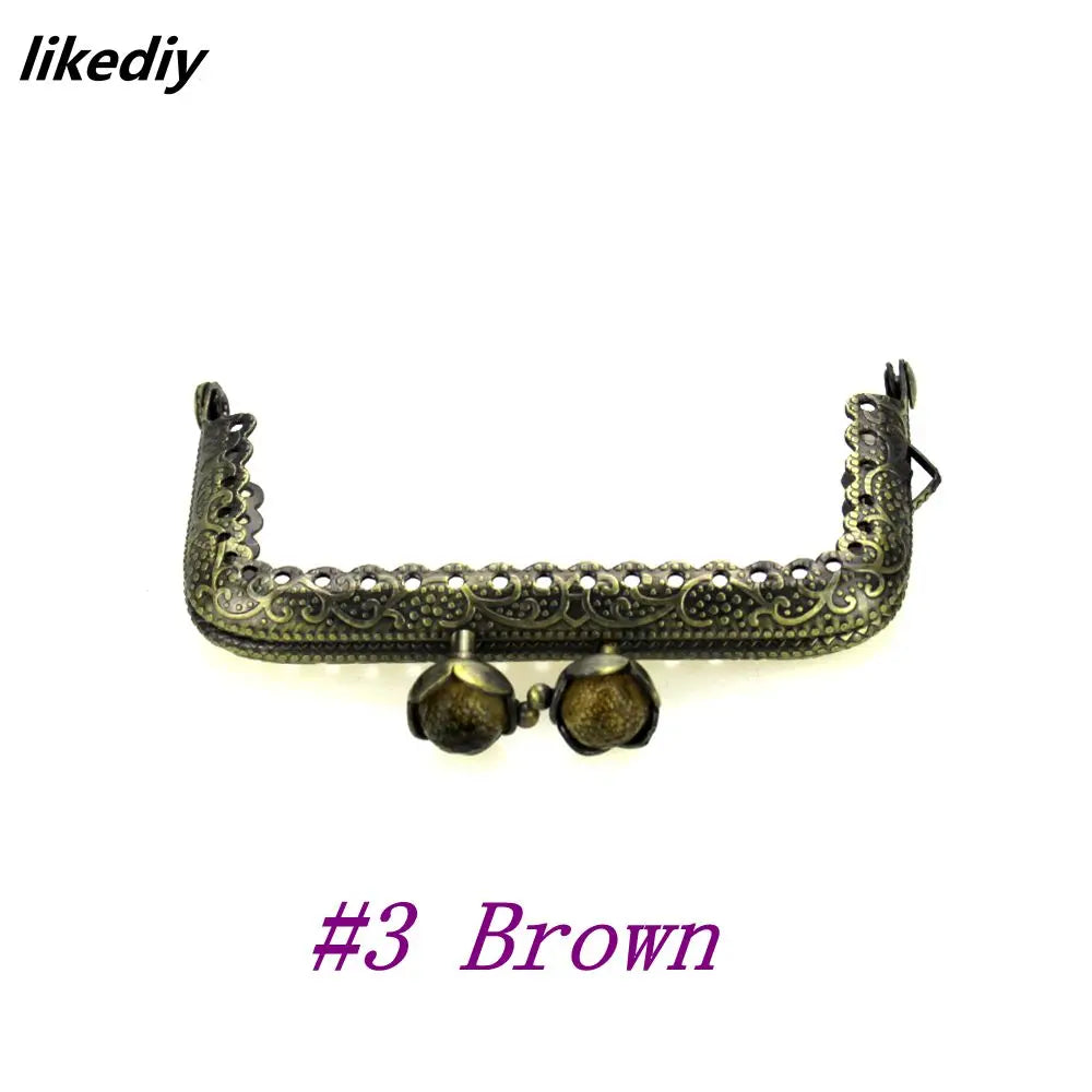 👛 Lot de 10 Fermoirs Carrés 8,5 cm