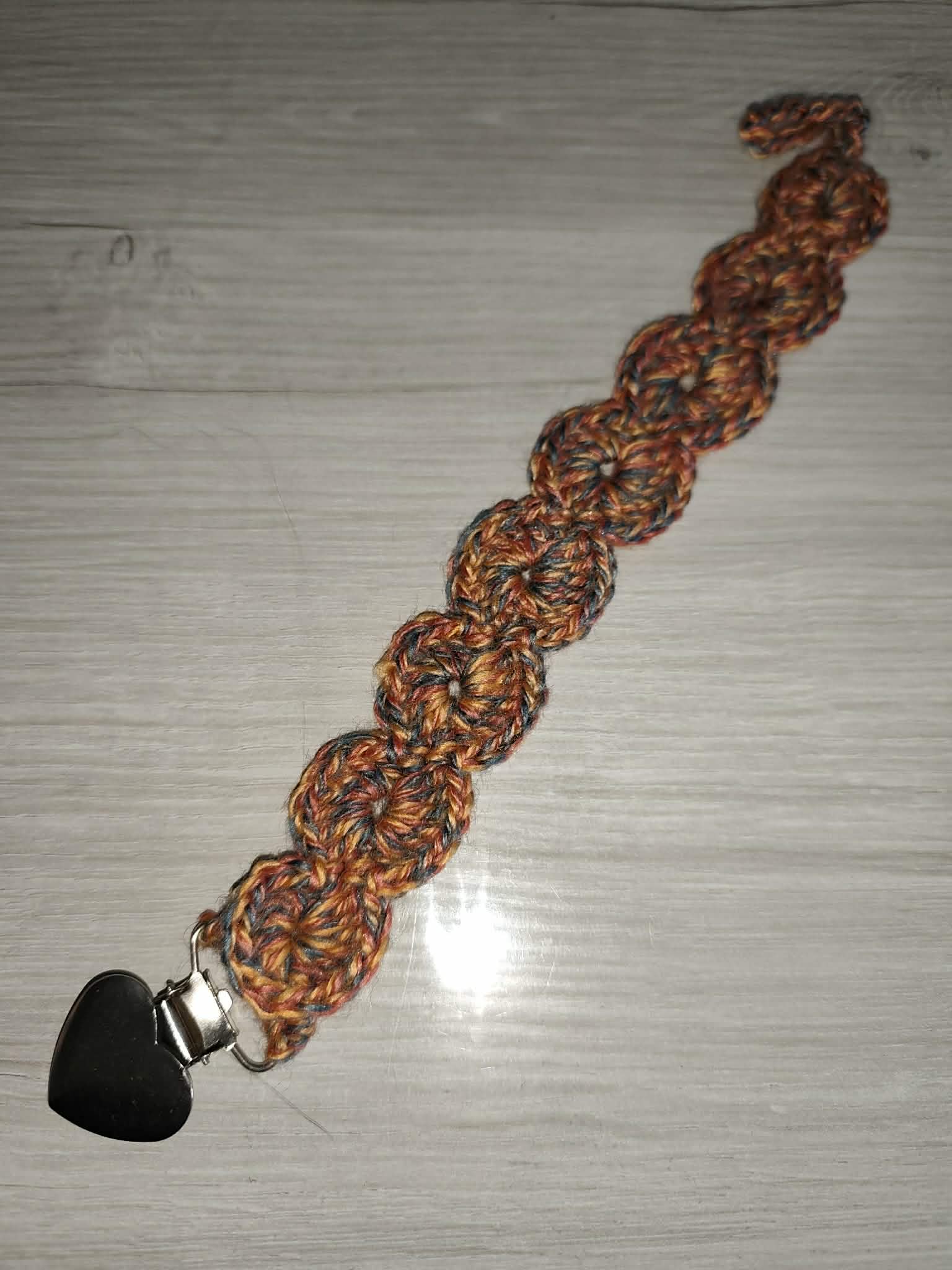 💗 Attache tétine forme rond au crochet