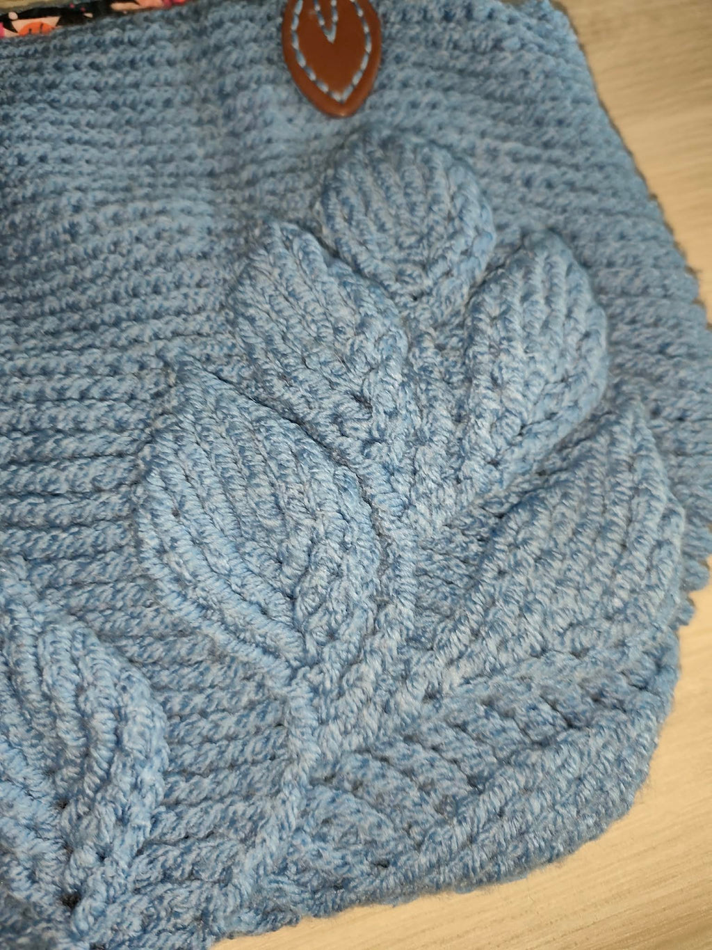 👜 Sac à main au crochet motif feuilles