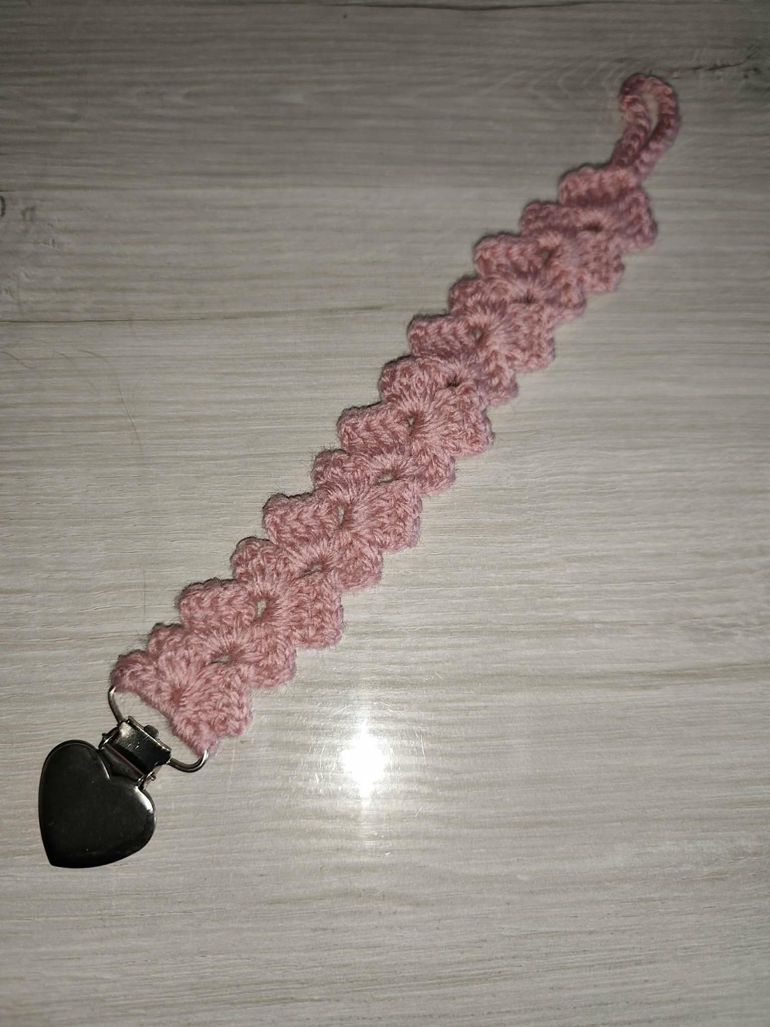 💗 Attache tétine éventail au crochet