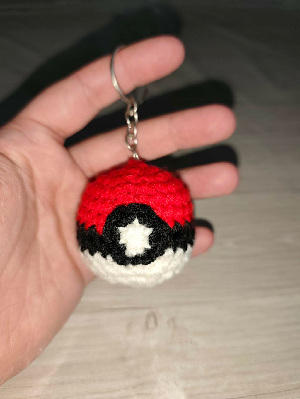 ⚡ Porte-clés Pokéball au crochet