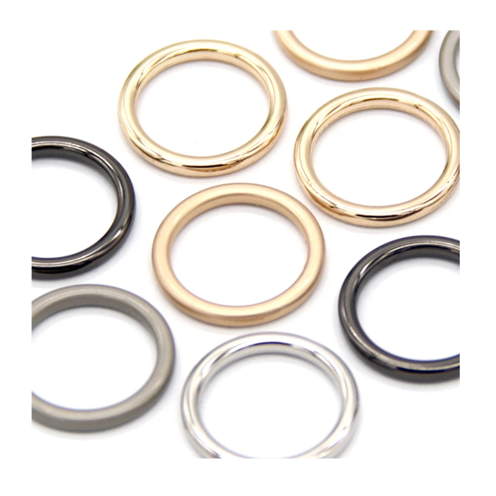🔗 Anneaux Métalliques Ronds