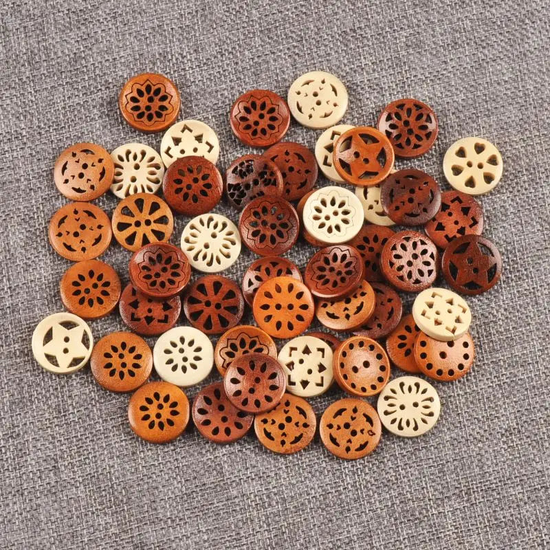 🎨 50 Boutons en Bois Ajournés