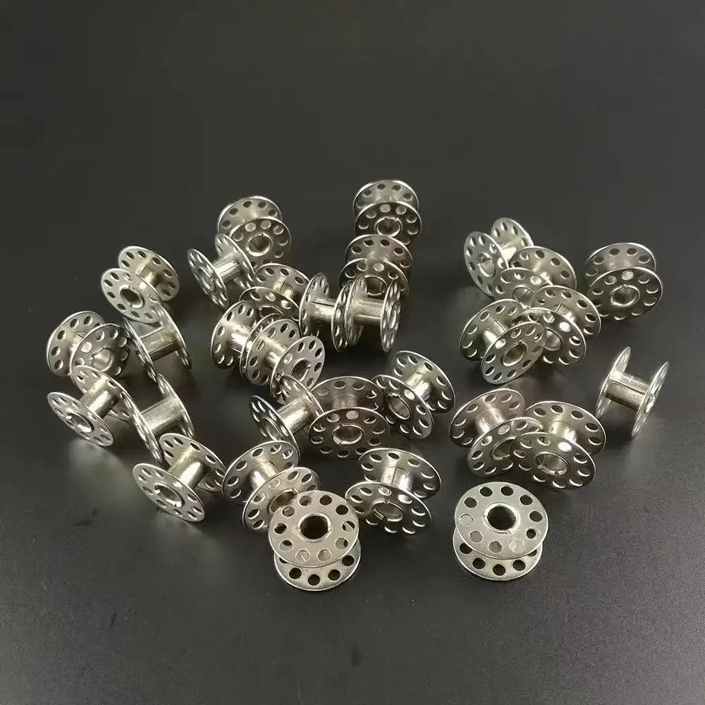 🧵 Canettes Métalliques pour Machine à Coudre ✨