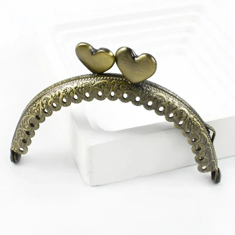 👛 Fermoir Métal Embossé 8,5 cm