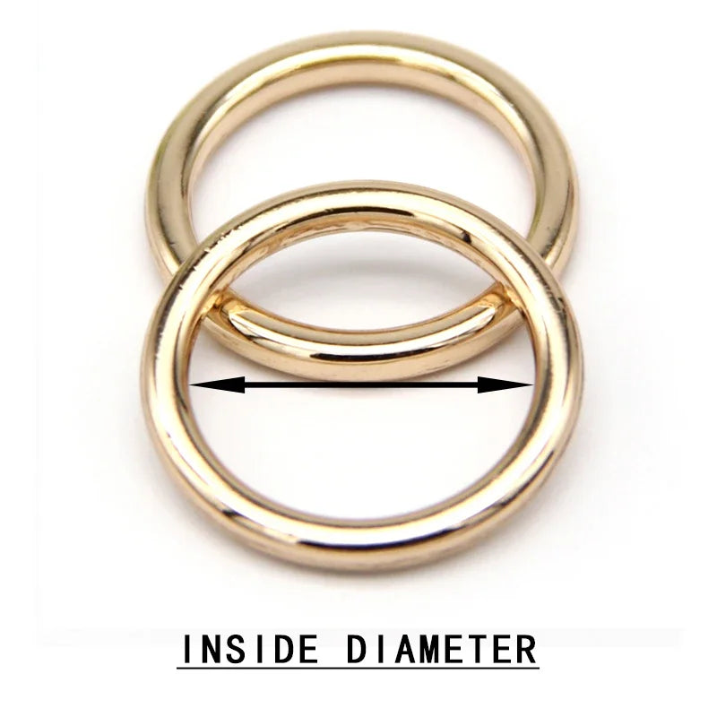 🔗 Anneaux Métalliques Ronds