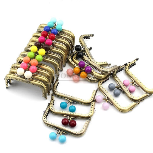 👜 Fermoir Métallique Carré 8,5 cm