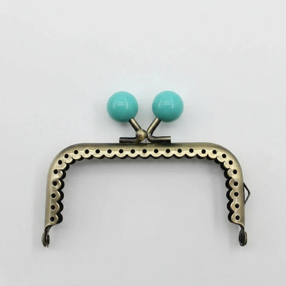 👜 Fermoir Métallique Carré 8,5 cm