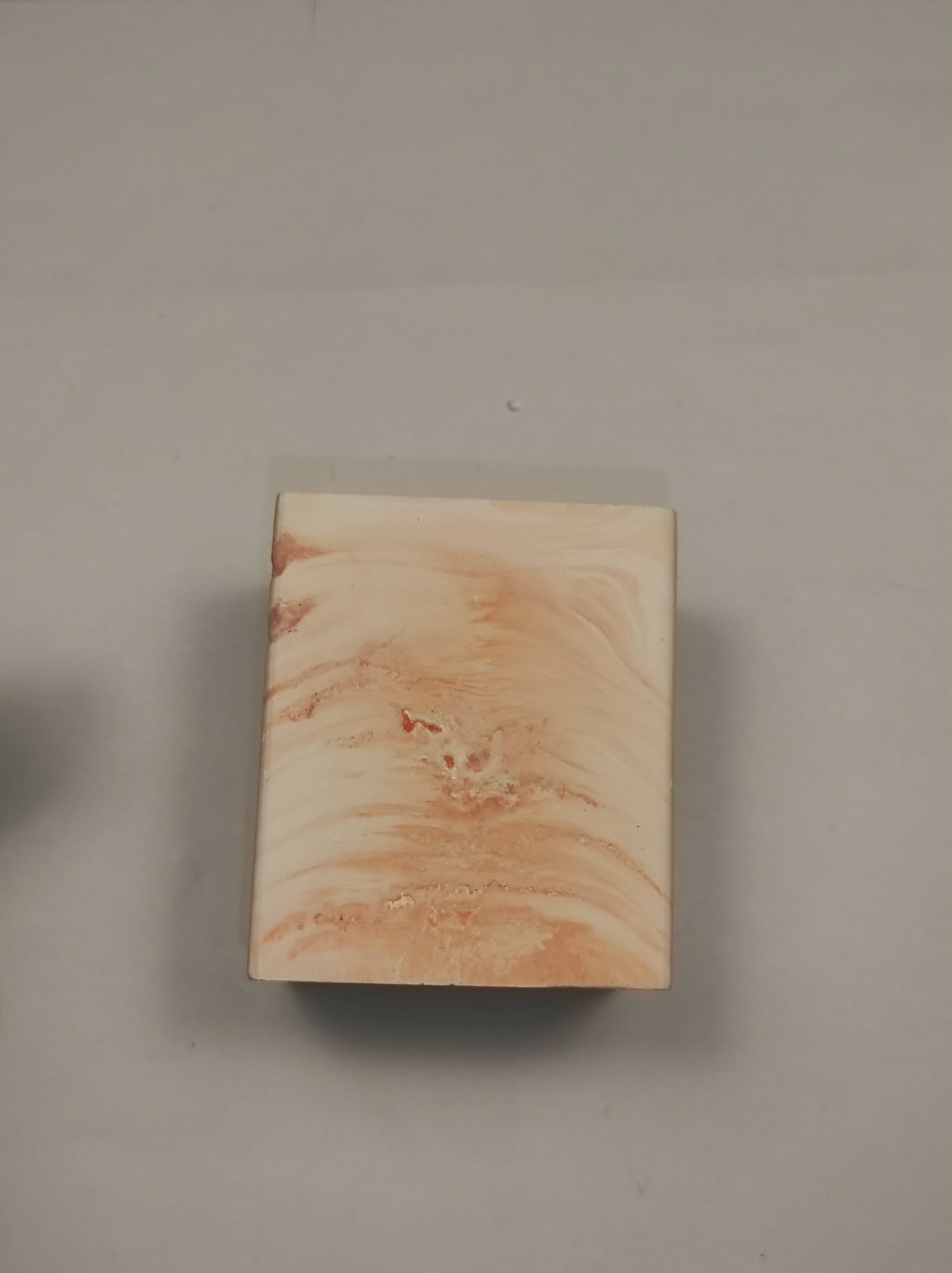 pot jesmonite carré orange