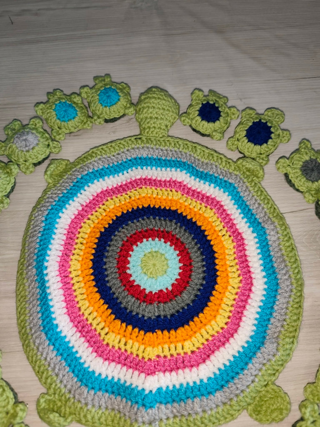 Tortue memory au crochet