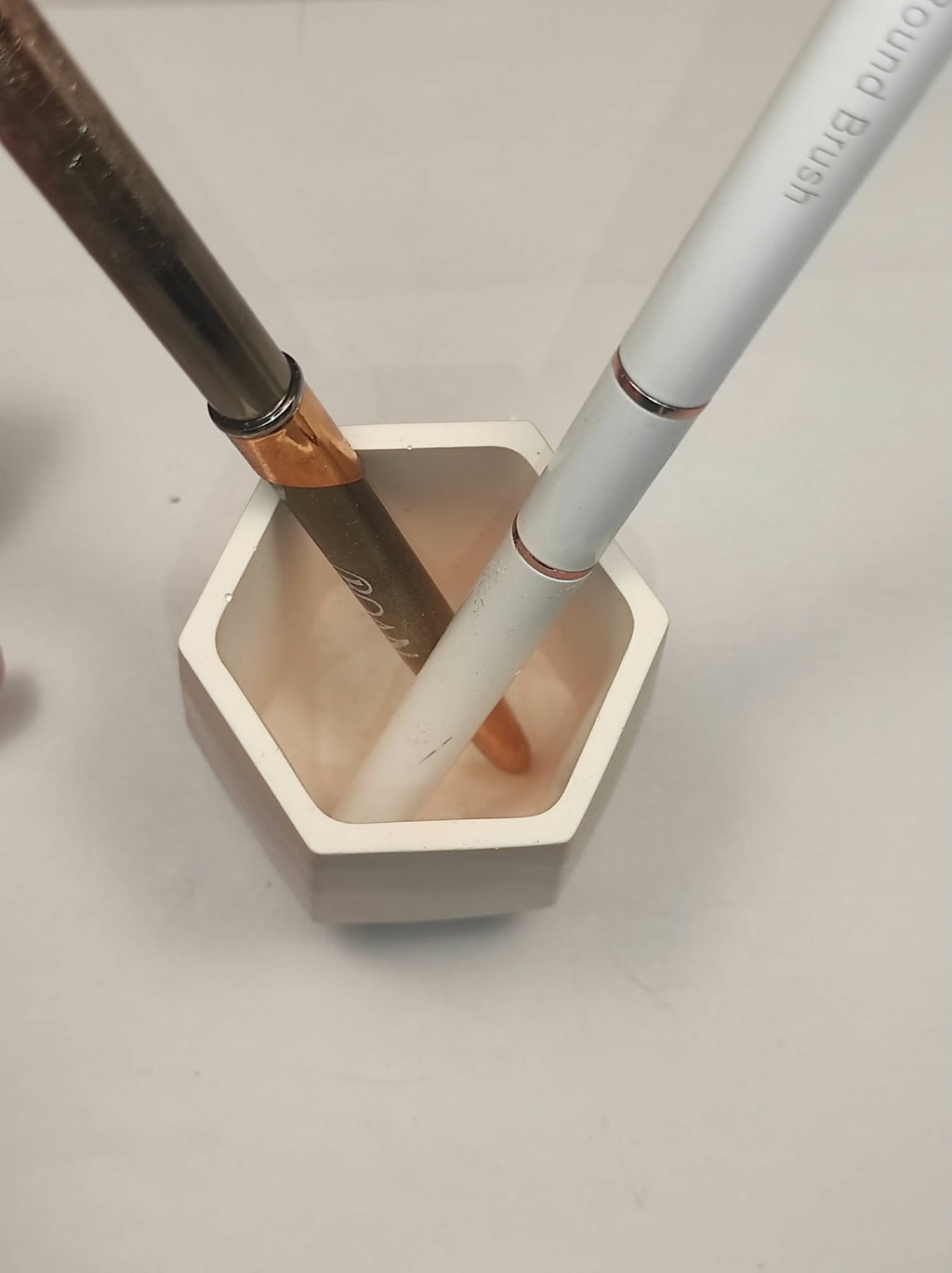 pot à crayon jesmonite