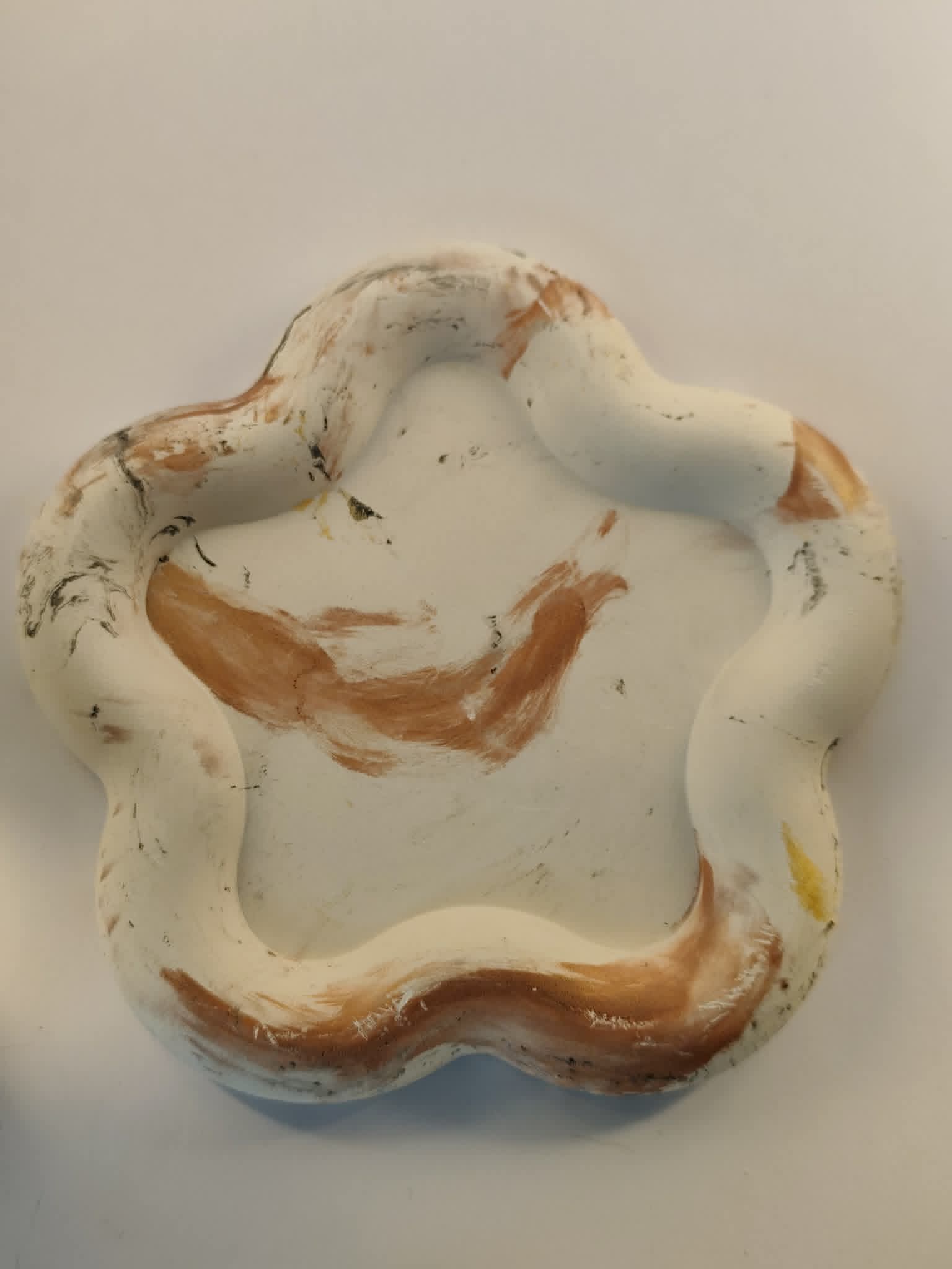 Vide poche jesmonite fleur et cuivré